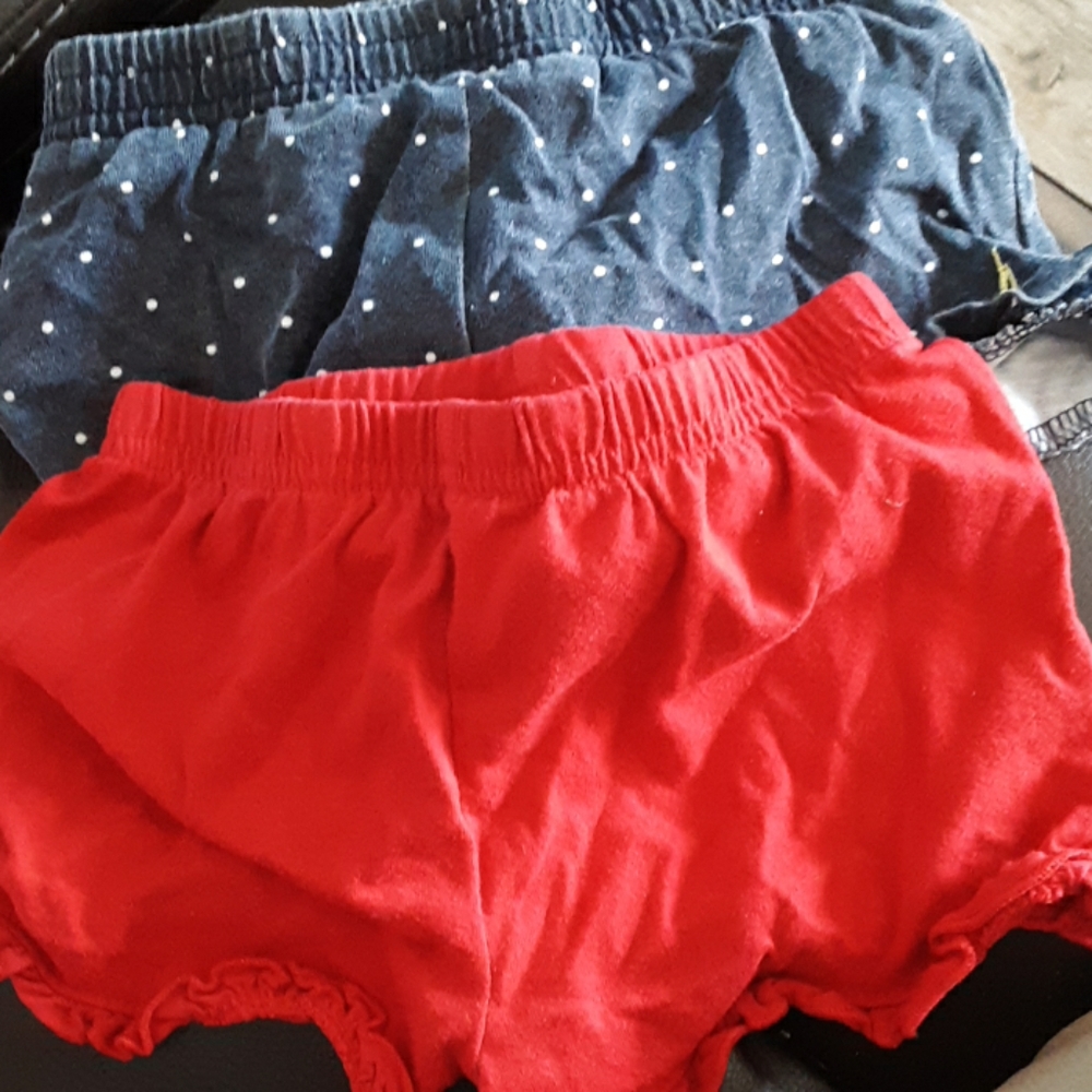 Baby's clothes